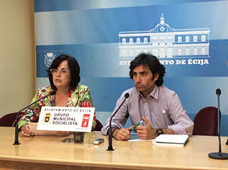 El PSOE pide al PP de Écija que no siga las directrices del regional con respecto a las ayudas de la Junta