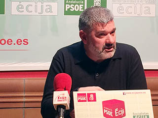 La participación ciudadana como eje principal de las propuestas del candidato del PSOE