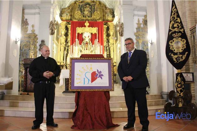 Logotipo conmemorativo de la coronaci&oacute;n de la Virgen de los Dolores