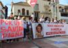 Los padres de Manuela recurren a la vía contencioso administrativa y piden una indemnización de 250.000 euros Familiares de Manuela al frente de la concentración