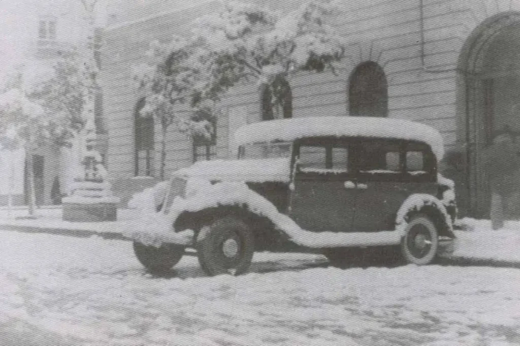 Nevada en Écija en 1954