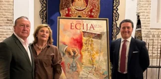 Agustín Martín de Soto firma el cartel de los cincuenta caminos de la Hermandad del Rocío de Écija Cartel 50 aniversario primer camino de la Hermandad del Rocío